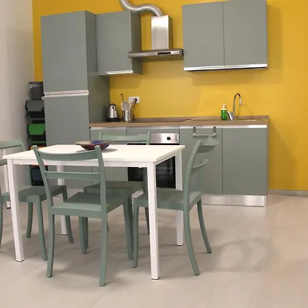 Facentro - Free Wifi & Air Conditioning Appartement