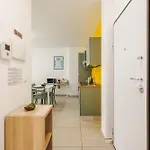 Facentro - Free Wifi & Air Conditioning Apartament *
