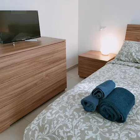 Facentro - Free Wifi & Air Conditioning Διαμέρισμα *