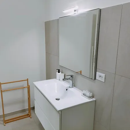 Facentro - Free Wifi & Air Conditioning Διαμέρισμα