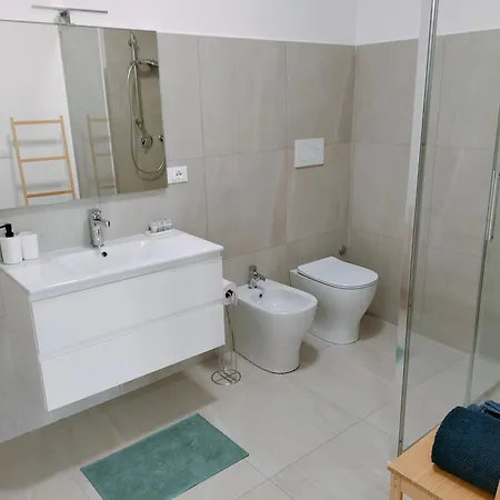 Facentro - Free Wifi & Air Conditioning * Faenza