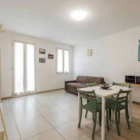 Facentro - Free Wifi & Air Conditioning * Faenza